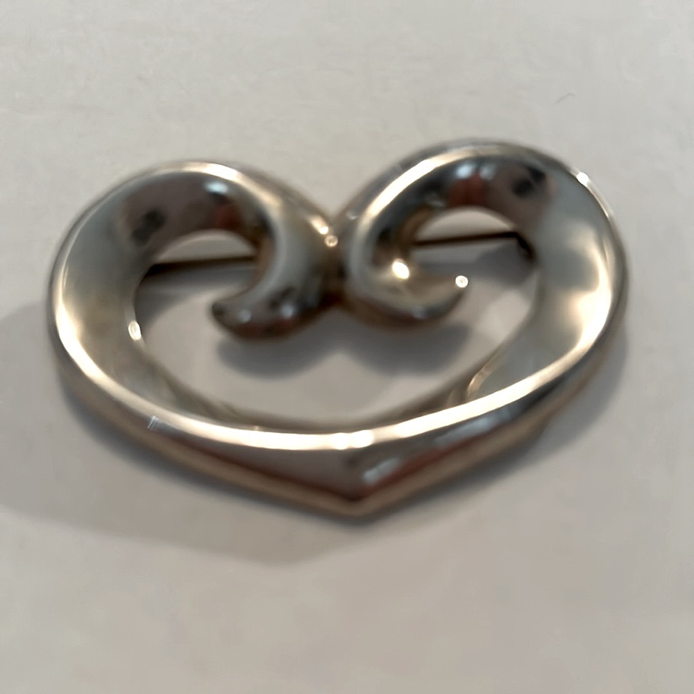 Vintage 925 Heart Pin/Brooch EUC